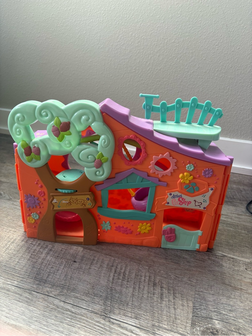 LPS vintage orange house!